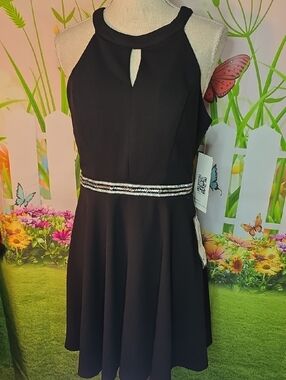 Emerald Sunday Black Halter Fit-and-Flare Dress  Beaded Rhinestone Waist L Or XL